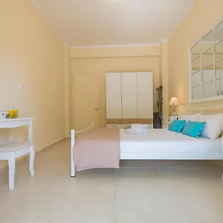 Paleopolis Apartment *