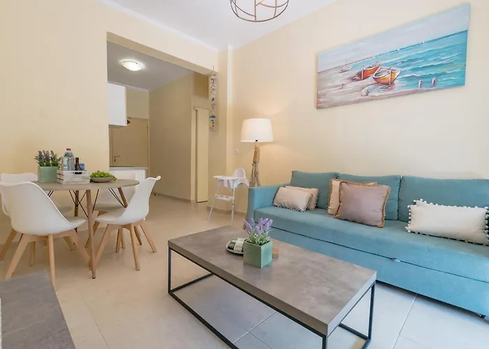 Paleopolis Apartment